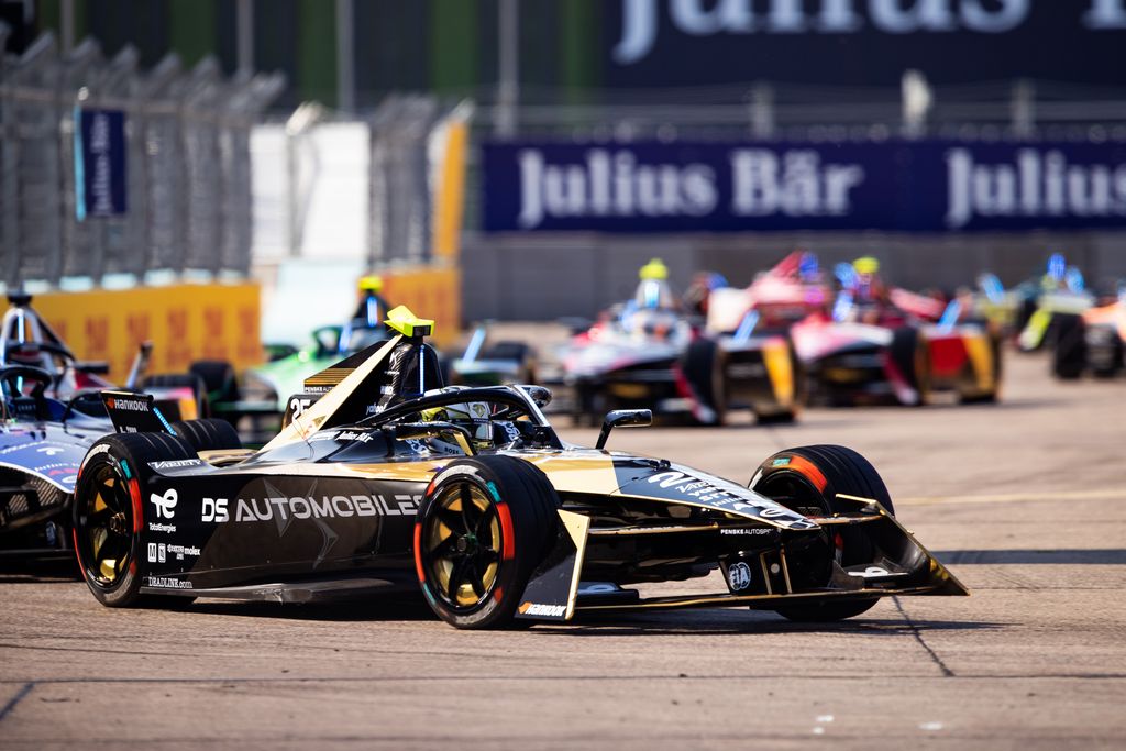 E-PRIX de Berlin : Jean-eric Vergne marque de precieux points et remonte à la 3e place du championnat pilotes