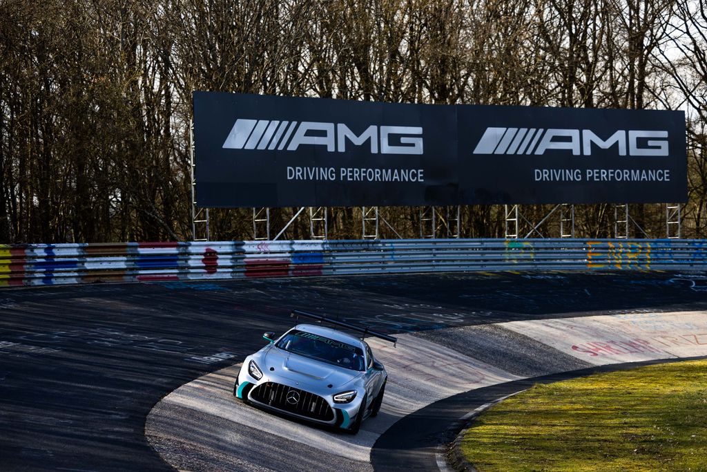 Mercedes-AMG GT2 faisant ses débuts au Nurburgring et à Monza 