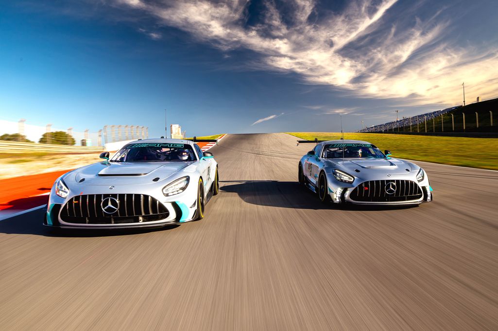 First in racing conditions: Mercedes-AMG GT2 debuting at Nurburgring and Monza