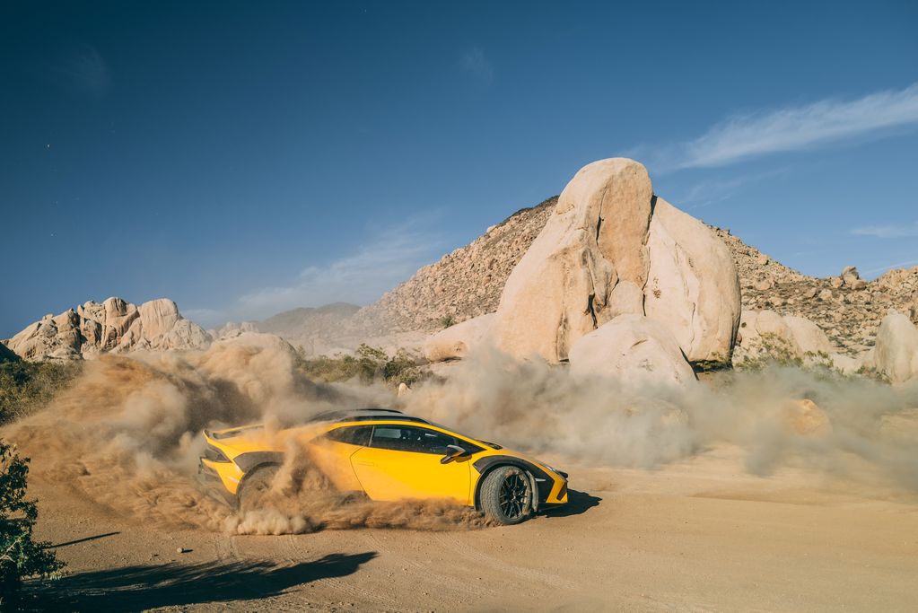 Lamborghini Huracán Sterrato : California Drifting