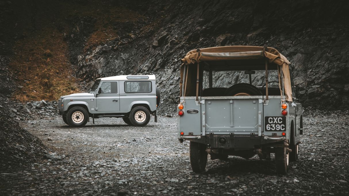 LAND ROVER CLASSIC Présente le CLASSIC DEFENDER WORKS V8 ISLAY EDITION