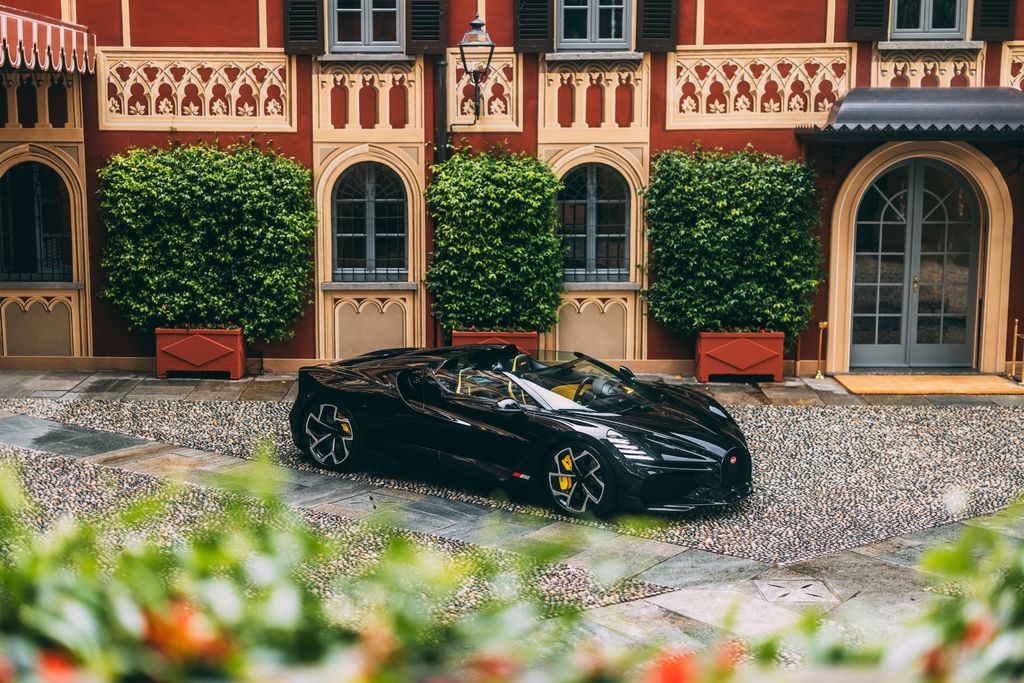 Concorso d’Eleganza Villa d’Este : les roadsters Bugatti brillent par leur élégance