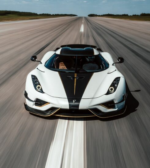 Koenigsegg Regera établit un nouveau record du monde