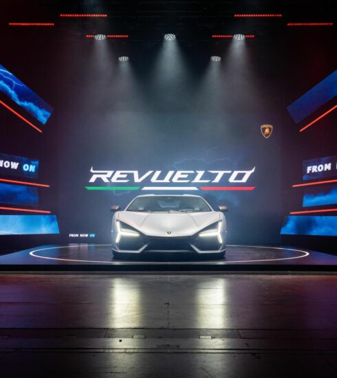 Lamborghini Revuelto V12 Hybrid HPEV
