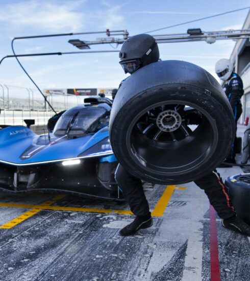 First endurance test session for the Alpine A424 at Motorland