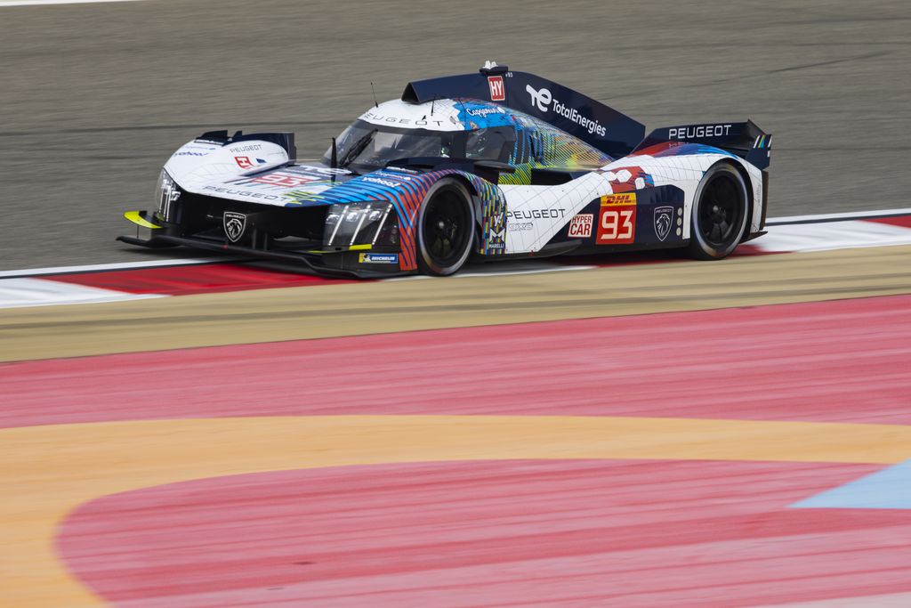 93 DI RESTA Paul (fra), JENSEN Mikkel (dnk), VERGNE Jean-Eric (fra), Peugeot TotalEnergies, Peugeot 9x8, action during the Bapco Energies WEC 8 Hours of Bahrain 2023, 7th round of the 2023 FIA World Endurance Championship, from November 1 to 4, 2023 on the Bahrain International Circuit, in Sakhir, Bahrain - Photo Julien Delfosse / DPPI