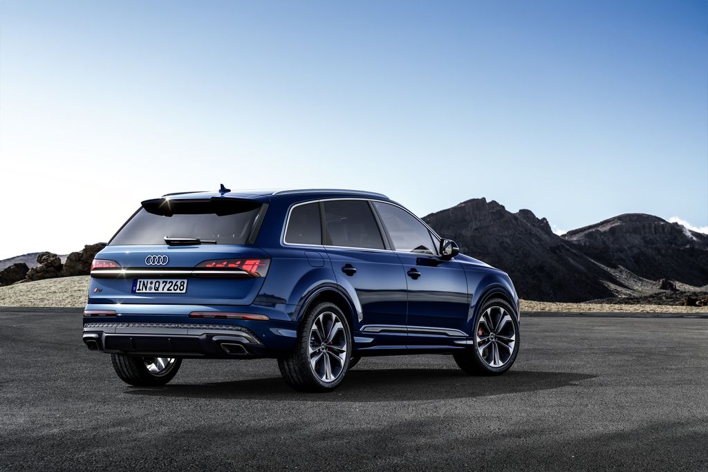 Audi Q7 revisitée : design, confort et technologie de pointe