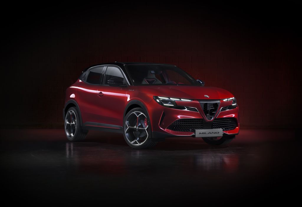 NOUVELLE ALFA ROMEO MILANO SPORTIVE ET COMPACTE