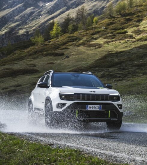 Présentation de la nouvelle Jeep Avenger 4xe