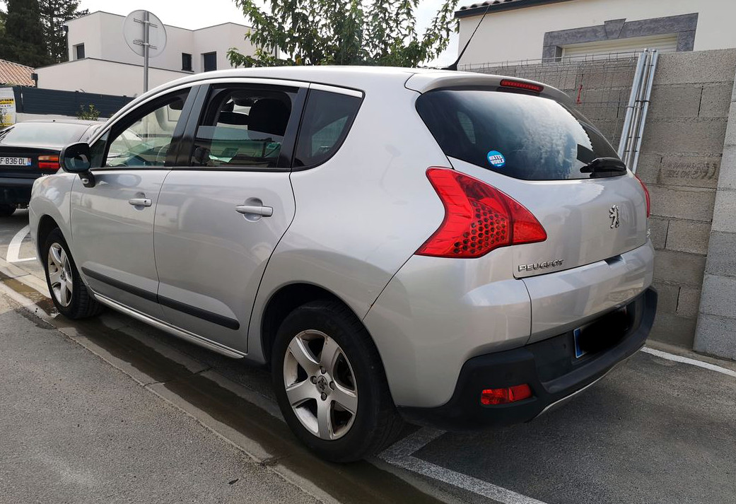 3008 2.0 HDI Premium