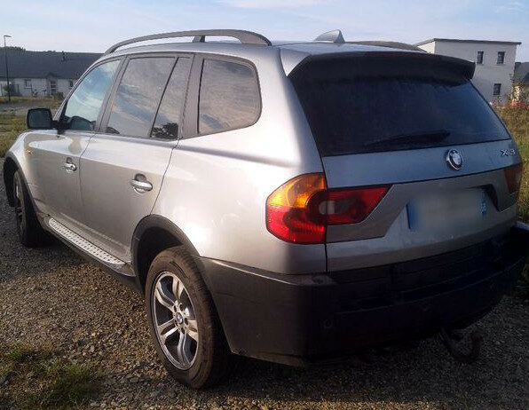 BMW X3 3.0