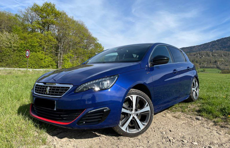 Peugeot 308 GT 1.6 e-Thip 205