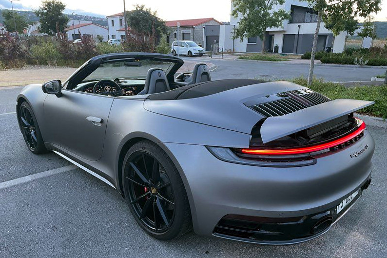 Porsche 911 992 Carrera 4S cabriolet