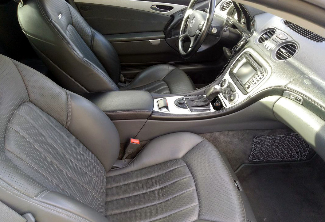 Mercedes SL55 AMG