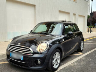 Mini-Cooper-2.0-d-112-cv-automatique-occasion-2